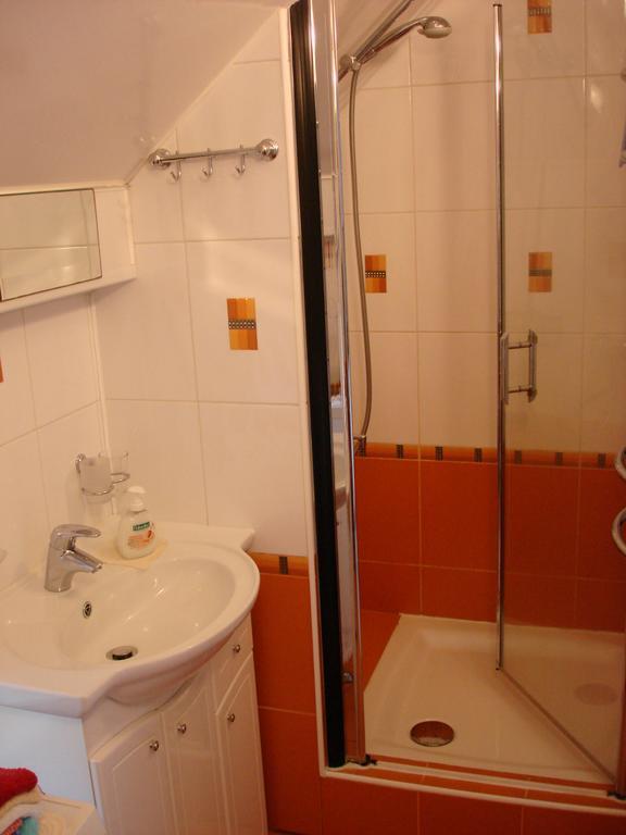 Guesthouse "Nakvyne Pas Zveja" Nagliu Street Nida Εξωτερικό φωτογραφία