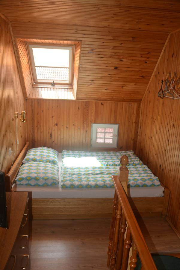 Guesthouse "Nakvyne Pas Zveja" Nagliu Street Nida Εξωτερικό φωτογραφία